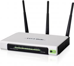TL-WR1043ND, TP-Link TL-WR1043ND 300Mbps Ultimate Wireless N Gigabit Router, Atheros, 3T3R, 2.4GHz, 802.11n/g/b, Built-in 4-port Gigabit Switch, 1 usb port, with 3 detachable antennas, Support Russian PPTP/L2TP/PP